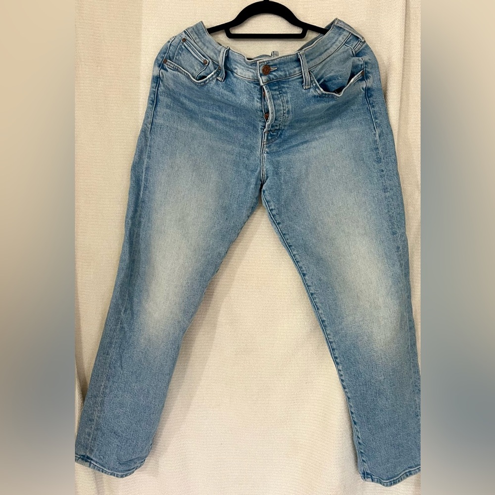 MOTHER The Scrapper Ankle Denim Jean. Size 31